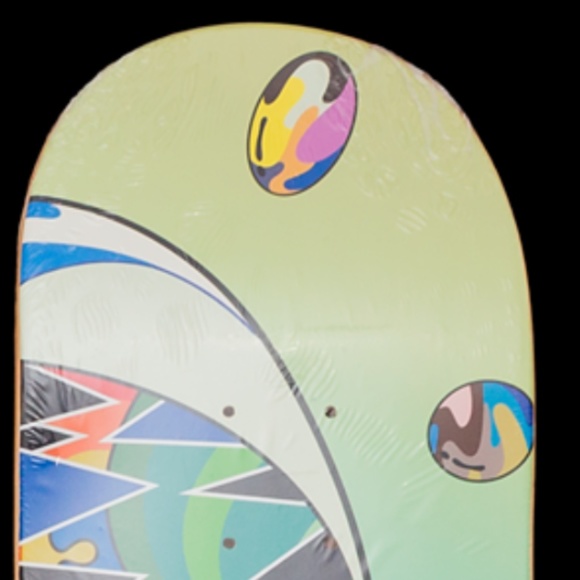 * SOLD * Takashi Murakami ComplexCon Sharp Tooth Bear Skateboard Deck (Set of 3) - Picture 5 of 6